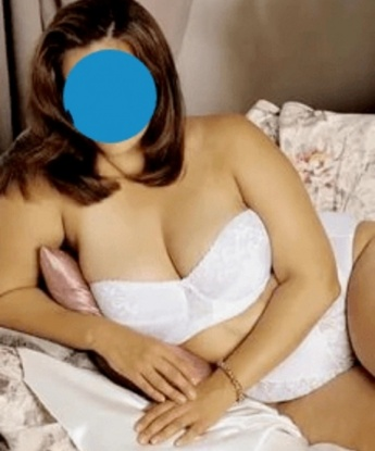 😘 Я настоящий профессионал в своем деле и знаю, как доставить удовольствие. У меня есть все, чтобы сделать твой опыт незабываемым - красивое лицо, изысканное тело и безупречный стиль. 💃 Мои услуги включают классический секс, оральный секс и многое другое. Я умею расслабить и не против экспериментировать. 🔥 У меня отличные отзывы от довольных клиентов, которые говорят обо мне только положительно. 💖 Если ты хочешь провести время с настоящей профессионалкой, то я жду тебя в Москве. 🌃 Позвони мне и давай встретимся! 😏😉✨ Майя